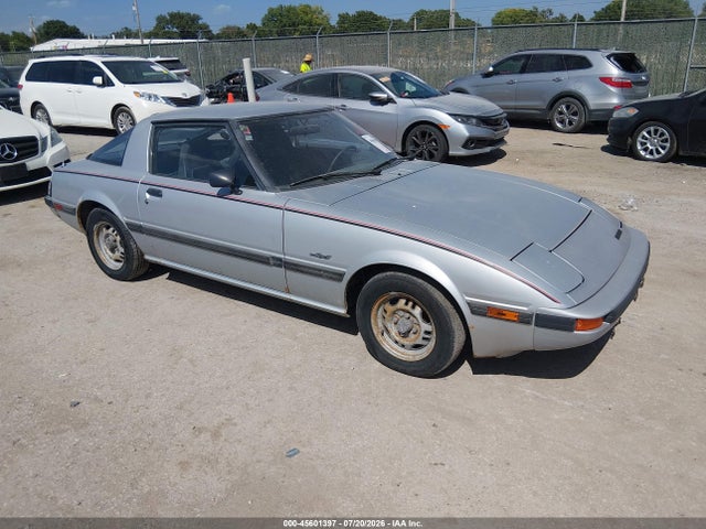 Продаж на аукціоні авто 1981 Mazda Rx7, vin: JM1FB3311B0526327, номер лоту: 45601397