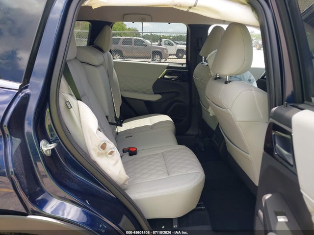 Продажа на аукционе авто 2024 Mitsubishi Outlander Sel 2.5 2wd, vin: JA4J3WA89RZ022973, номер лота: 45601408