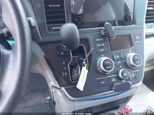 5TDKK3DCXGS732054 Toyota Sienna Le 8 Passenger