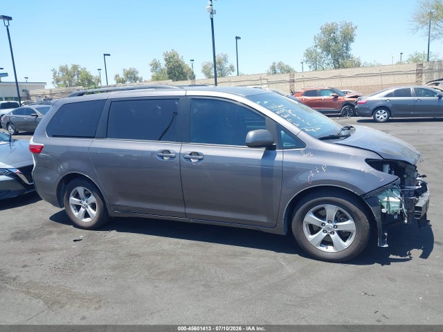 5TDKK3DCXGS732054 Toyota Sienna Le 8 Passenger
