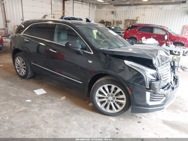 45601439 :رقم المزاد ، 1GYKNGRS2JZ135477 vin ، 2018 Cadillac Xt5 Platinum مزاد بيع