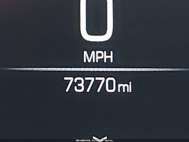 45601439 :رقم المزاد ، 1GYKNGRS2JZ135477 vin ، 2018 Cadillac Xt5 Platinum مزاد بيع