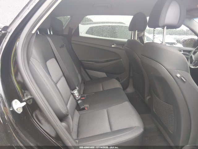 45601455 :رقم المزاد ، KM8J33A28HU311009 vin ، 2017 Hyundai Tucson Sport مزاد بيع