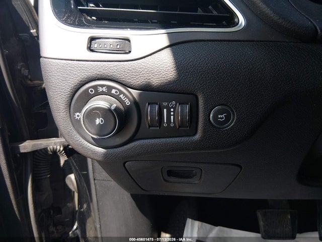 Auction sale of the 2019 Jeep Cherokee Limited 4x4, vin: 1C4PJMDX1KD122209, lot number: 45601475