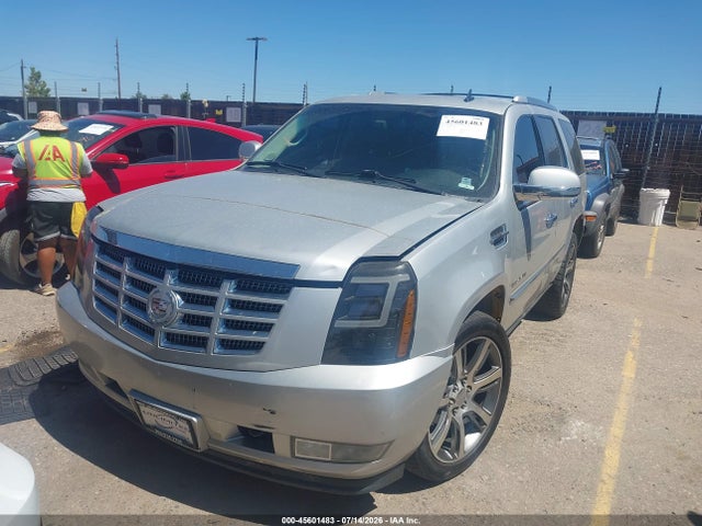 Продаж на аукціоні авто 2011 Cadillac Escalade Premium, vin: 1GYS4CEF8BR387885, номер лоту: 45601483