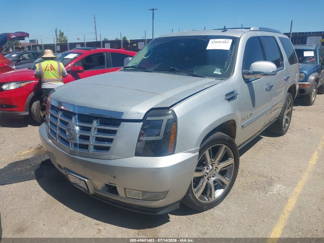 Продаж на аукціоні авто 2011 Cadillac Escalade Premium, vin: 1GYS4CEF8BR387885, номер лоту: 45601483