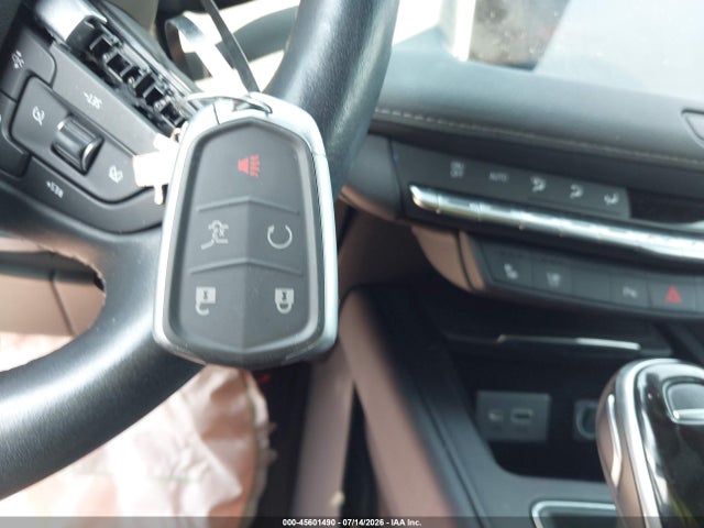 2021 Cadillac Xt4 Awd Premium Luxury მანქანა იყიდება აუქციონზე, vin: 1GYFZDR44MF074452, აუქციონის ნომერი: 45601490
