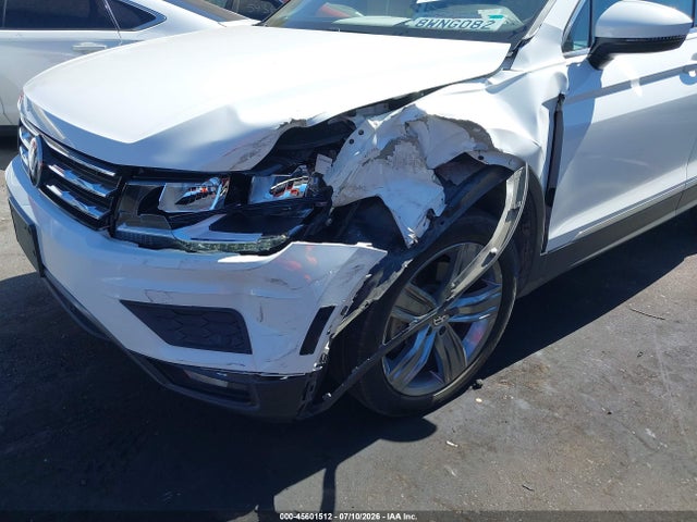 2020 Volkswagen Tiguan 2.0t Se/2.0t Se R-line Black/2.0t Sel მანქანა იყიდება აუქციონზე, vin: 3VV3B7AX9LM105604, აუქციონის ნომერი: 45601512
