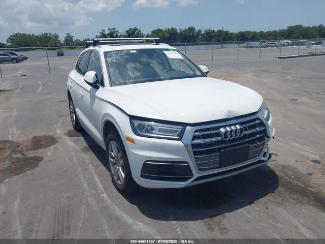 2020 Audi Q5 Premium 45 Tfsi Quattro S Tronic/titanium Premium 45 Tfsi Quattro S Tronic მანქანა იყიდება აუქციონზე, vin: WA1ANAFY8L2040693, აუქციონის ნომერი: 45601527