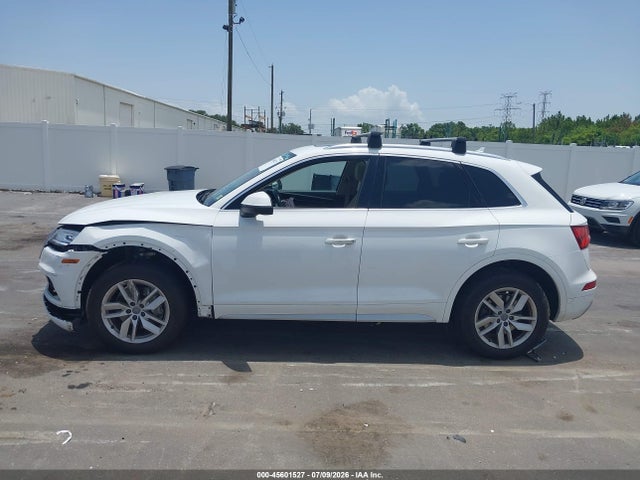 2020 Audi Q5 Premium 45 Tfsi Quattro S Tronic/titanium Premium 45 Tfsi Quattro S Tronic მანქანა იყიდება აუქციონზე, vin: WA1ANAFY8L2040693, აუქციონის ნომერი: 45601527