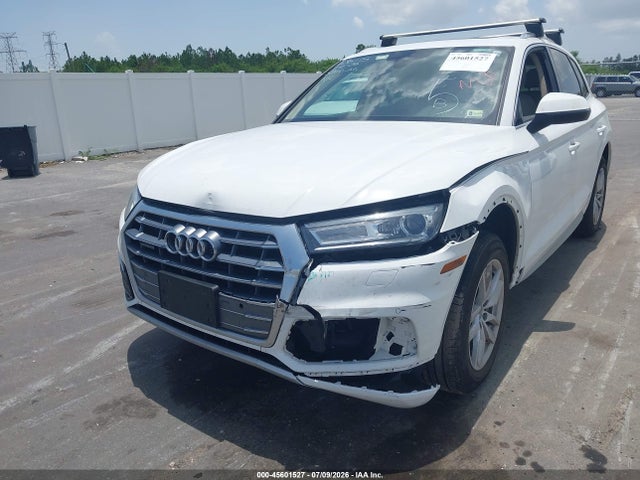 2020 Audi Q5 Premium 45 Tfsi Quattro S Tronic/titanium Premium 45 Tfsi Quattro S Tronic მანქანა იყიდება აუქციონზე, vin: WA1ANAFY8L2040693, აუქციონის ნომერი: 45601527
