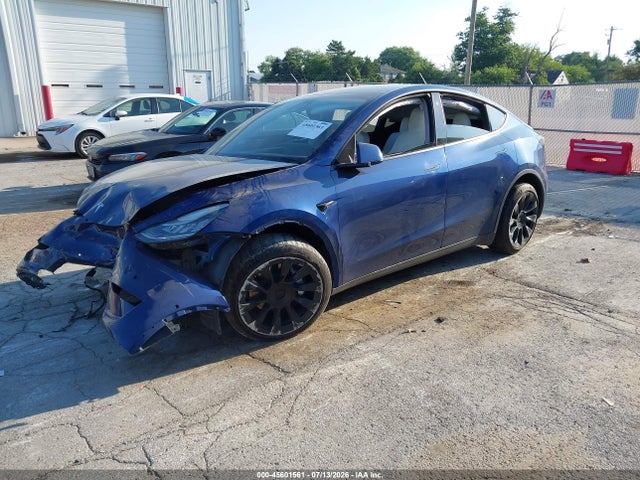 5YJYGDEE5LF040123 Tesla Model Y Long Range Dual Motor All-wheel Drive