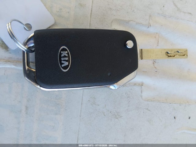 KNDJ63AU5L7001534 KIA Soul Gt-line