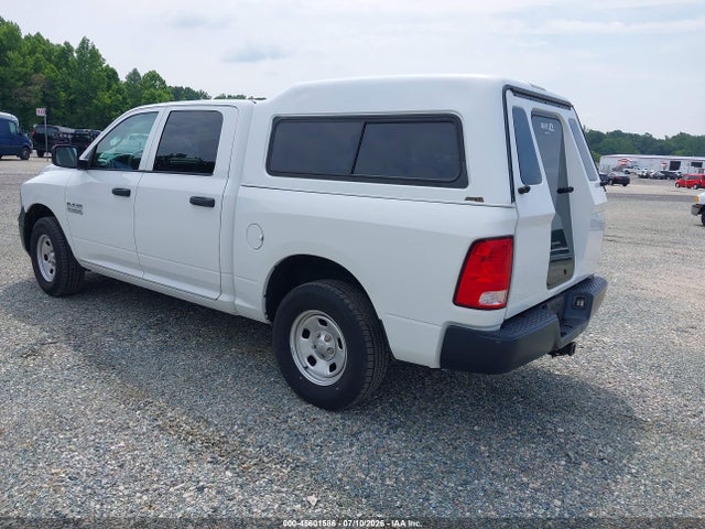 45601586 :رقم المزاد ، 1C6RR7KG6GS341814 vin ، 2016 Ram 1500 Tradesman مزاد بيع