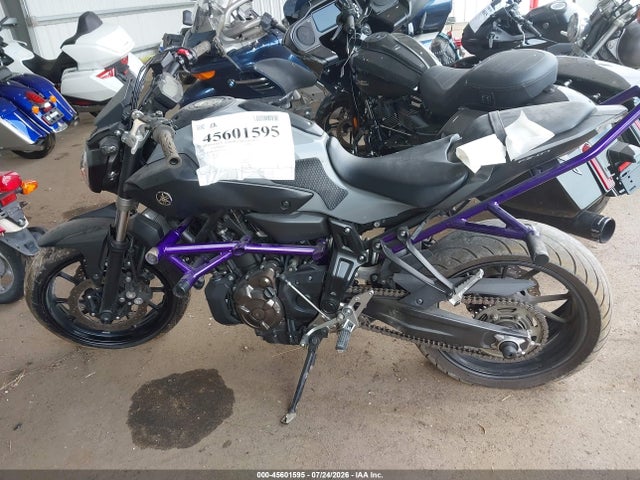 Yamaha FZ07 2015 JYARM06E9FA005209 Image 13