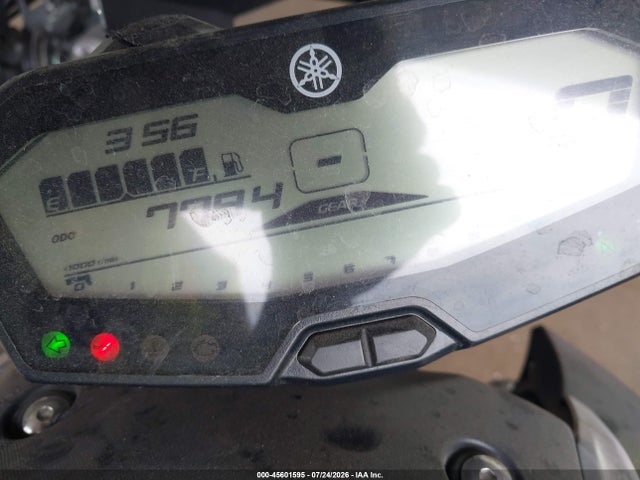 Yamaha FZ07 2015 JYARM06E9FA005209 Image 7