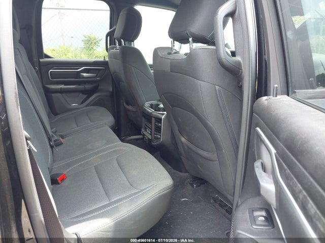 2022 Ram 1500 Big Horn  4x4 6'4 Box მანქანა იყიდება აუქციონზე, vin: 1C6SRFBT3NN154647, აუქციონის ნომერი: 45601614