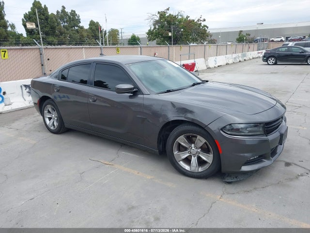 2018 2C3CDXHG0JH215889 main image