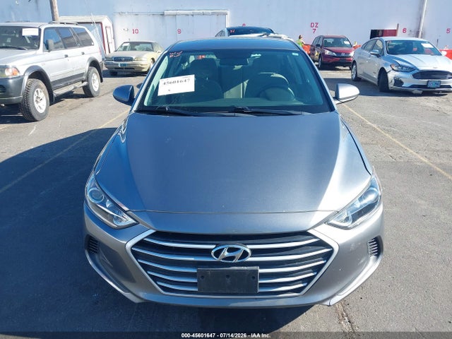 5NPD84LF2JH297648 Hyundai ELANTRA SEL