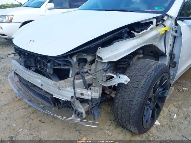 45601668 :رقم المزاد ، 5YJYGAEE8MF115784 vin ، 2021 Tesla Model Y Long Range Dual Motor All-wheel Drive مزاد بيع