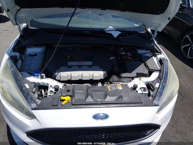 Ford FOCUS ST 2016 1FADP3L99GL212984 Image 10