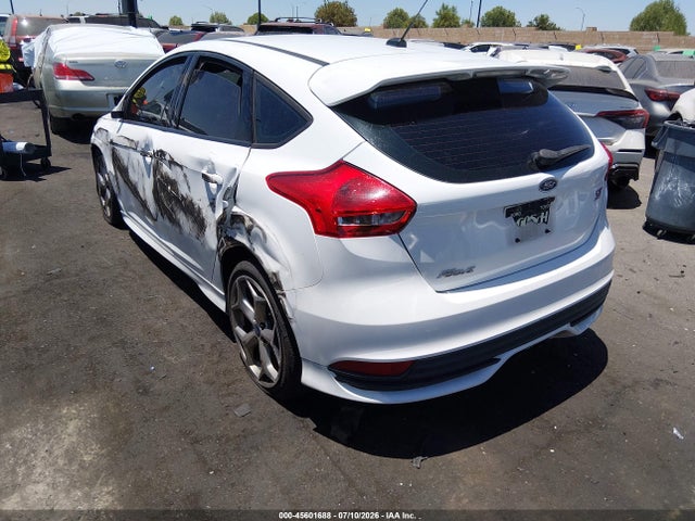 Ford FOCUS ST 2016 1FADP3L99GL212984 Image 3