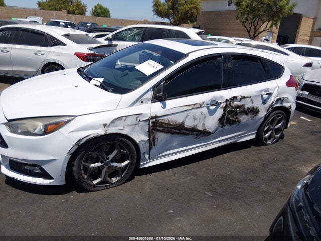 Ford FOCUS ST 2016 1FADP3L99GL212984 Image 6
