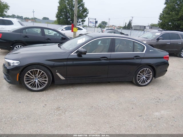 Продажа на аукционе авто 2019 Bmw 530e Xdrive Iperformance, vin: WBAJB1C53KB376630, номер лота: 45601706