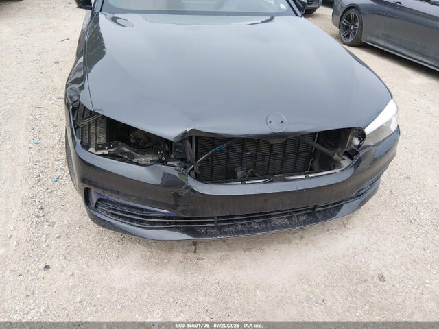 Продажа на аукционе авто 2019 Bmw 530e Xdrive Iperformance, vin: WBAJB1C53KB376630, номер лота: 45601706