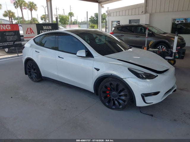 45601737 :رقم المزاد ، 7SAYGDEF9NF380762 vin ، 2022 Tesla Model Y Performance Dual Motor All-wheel Drive مزاد بيع