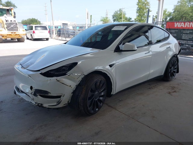 45601737 :رقم المزاد ، 7SAYGDEF9NF380762 vin ، 2022 Tesla Model Y Performance Dual Motor All-wheel Drive مزاد بيع