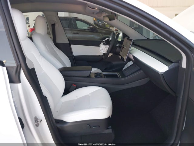 45601737 :رقم المزاد ، 7SAYGDEF9NF380762 vin ، 2022 Tesla Model Y Performance Dual Motor All-wheel Drive مزاد بيع