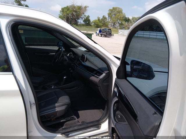 45601760 :رقم المزاد ، WBXHT3C56K5L38501 vin ، 2019 Bmw X1 Xdrive28i مزاد بيع