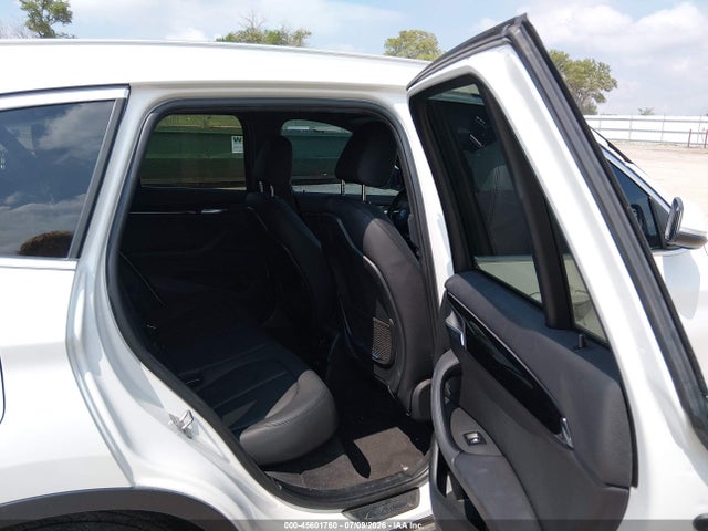 45601760 :رقم المزاد ، WBXHT3C56K5L38501 vin ، 2019 Bmw X1 Xdrive28i مزاد بيع