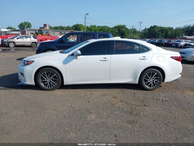 45601773 :رقم المزاد ، JTHBK1GG8G2229373 vin ، 2016 Lexus Es 350 مزاد بيع