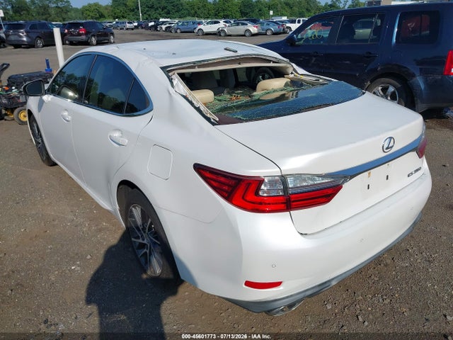 45601773 :رقم المزاد ، JTHBK1GG8G2229373 vin ، 2016 Lexus Es 350 مزاد بيع
