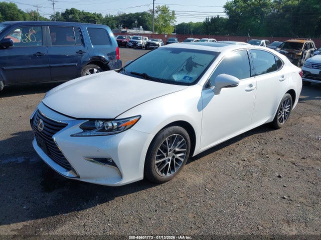 45601773 :رقم المزاد ، JTHBK1GG8G2229373 vin ، 2016 Lexus Es 350 مزاد بيع