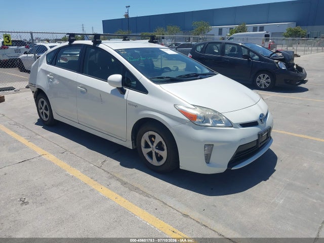 Toyota Prius Two 2015 JTDKN3DU0F0414056 Image 1