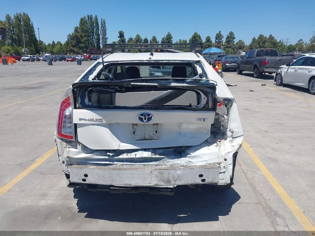 Auction sale of the 2015 Toyota Prius Two, vin: JTDKN3DU0F0414056, lot number: 45601783