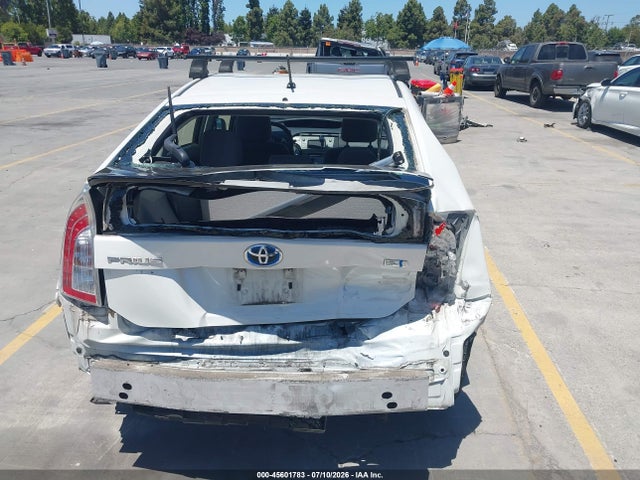 Toyota Prius Two 2015 JTDKN3DU0F0414056 Image 6