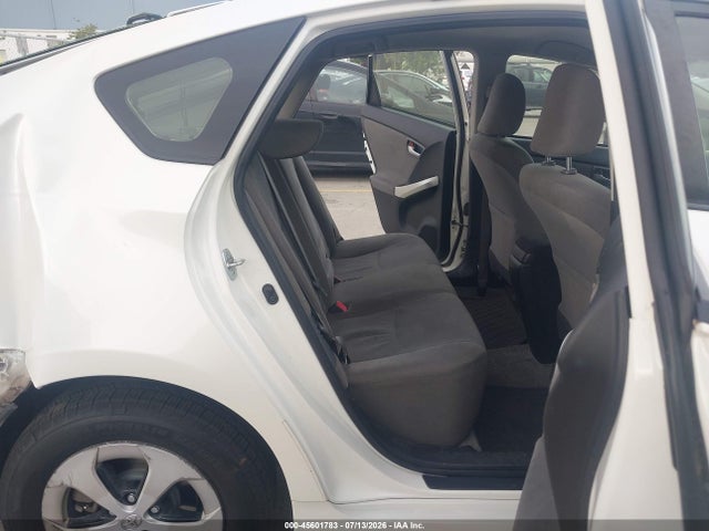 Toyota Prius Two 2015 JTDKN3DU0F0414056 Image 8