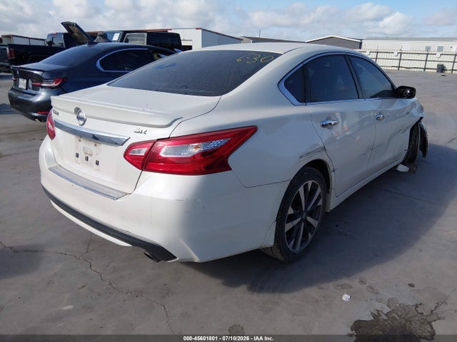 Продаж на аукціоні авто 2016 Nissan Altima 2.5 Sr, vin: 1N4AL3AP8GC169965, номер лоту: 45601801
