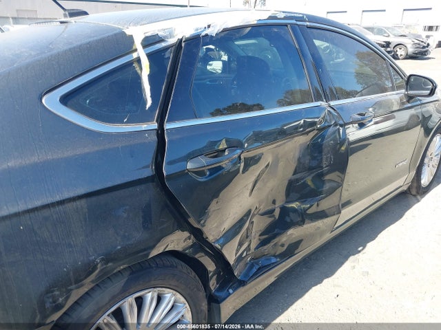 3FA6P0LU9FR105445 Ford Fusion Hybrid Se