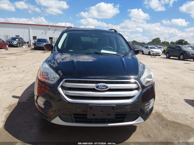 1FMCU9G94HUE33301 Ford ESCAPE SE