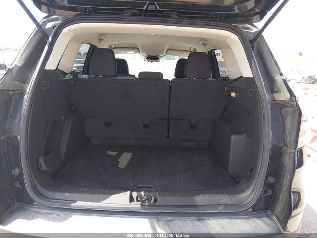 1FMCU9G94HUE33301 Ford ESCAPE SE