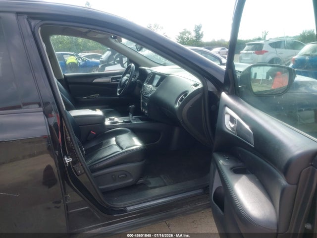 Продажа на аукционе авто 2018 Nissan Pathfinder Sl, vin: 5N1DR2MM4JC625190, номер лота: 45601845
