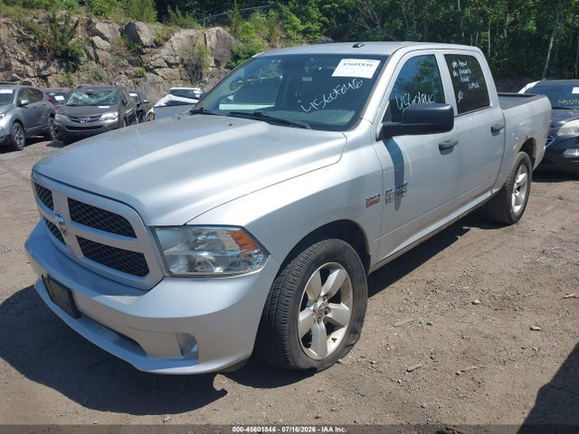 45601846 :رقم المزاد ، 3C6RR7KTXFG700424 vin ، 2015 Ram 1500 Express مزاد بيع