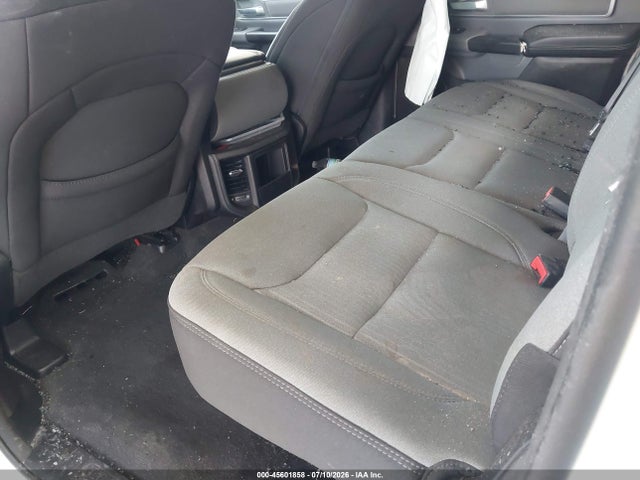 45601858 :رقم المزاد ، 1C6SRFFT6NN419250 vin ، 2022 Ram 1500 Big Horn  4x4 5'7 Box مزاد بيع