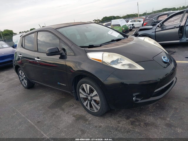 2015 1N4AZ0CP7FC311747 main image