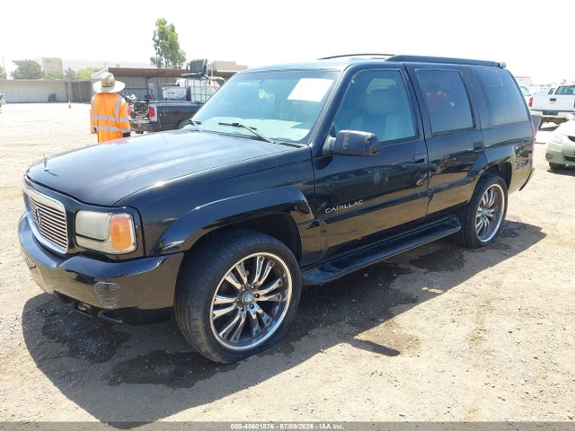 Продаж на аукціоні авто 2000 Cadillac Escalade Standard, vin: 1GYEK63R2YR221257, номер лоту: 45601876
